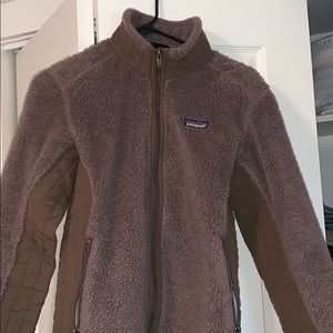 Patagonia zip up fleece